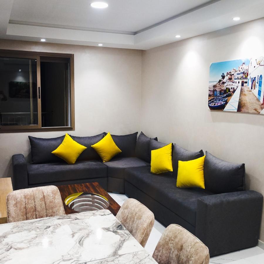 Super Apartement Totalement Neuf A Cote De Marjane Avec La Climatisation Et Wifi タンジェ エクステリア 写真