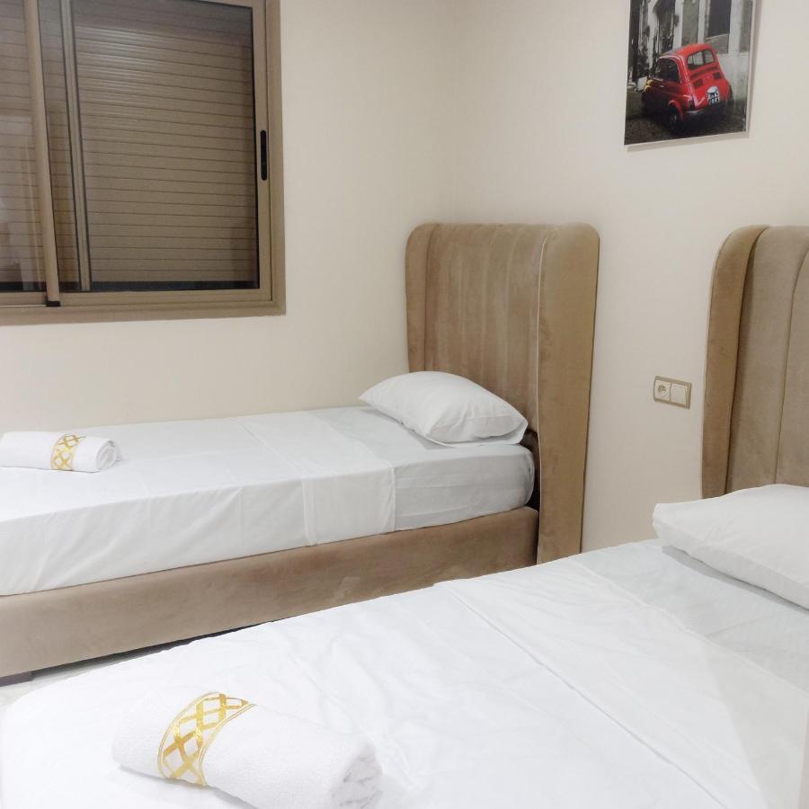 Super Apartement Totalement Neuf A Cote De Marjane Avec La Climatisation Et Wifi タンジェ エクステリア 写真