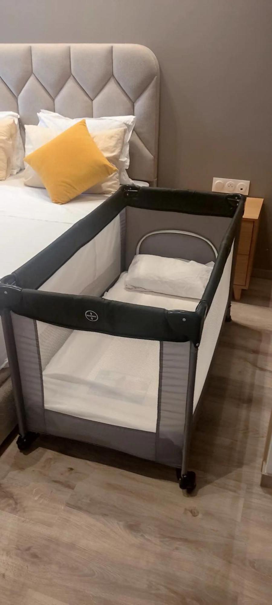 Super Apartement Totalement Neuf A Cote De Marjane Avec La Climatisation Et Wifi タンジェ エクステリア 写真